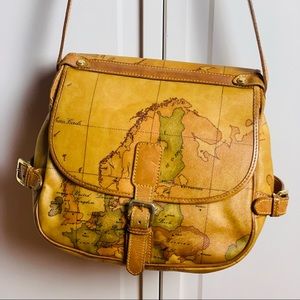 Alviero Martini Saumur Style Handbag